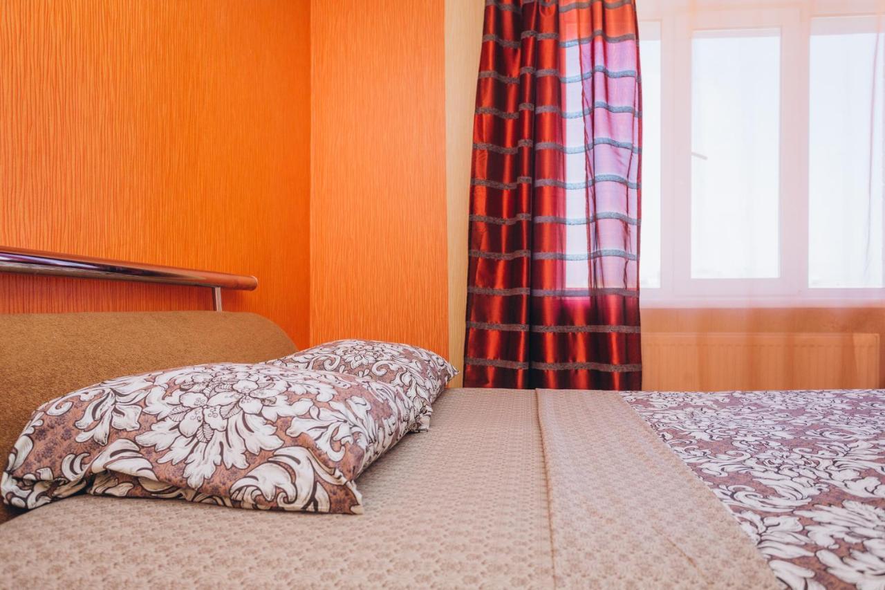 Apartmens Faraon On Illinskaya New Building 6 Floor Суми Екстериор снимка