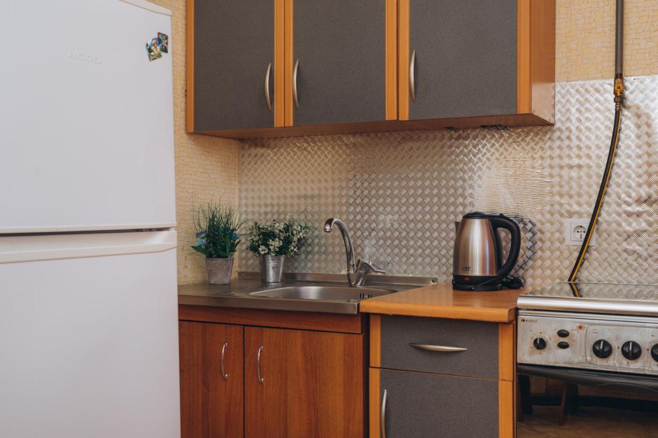 Apartmens Faraon On Illinskaya New Building 6 Floor Суми Екстериор снимка